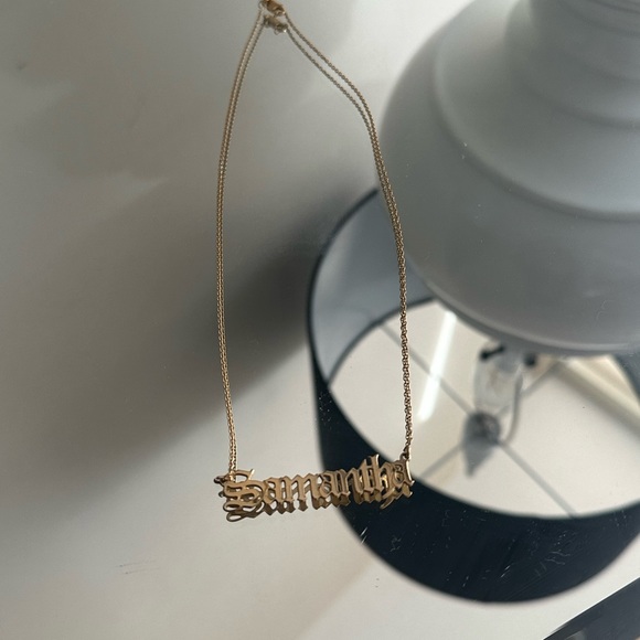 Samantha Neckline in Gold Vermeil - Picture 2 of 3